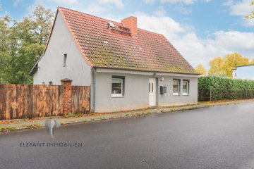 Vermietetes Kapitalanlageobjekt in Kiekebusch | nur 240 % Gewerbesteuerhebesatz | verkehrsgünstig, 12529 Schönefeld / Kiekebusch, Haus