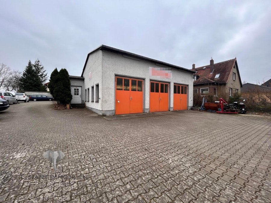 Großes Grundstück in Zeuthen | 2 Werkstattgebäude | Eckgrundstück | optimal gelegen - Werkstattgebäude
