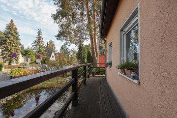 Charmantes Wohnhaus (75qm) und Werkstatt in Bestlage - Wohnen und Arbeiten in Stahnsdorf | 828qm GS - Terrasse