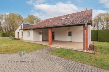 EFH in Neuhof | bezugsfrei | 3 Zimmer | 115 qm | erweiterbar | Baugenehmigung vorh. | Carport, 15806 Neuhof, Einfamilienhaus