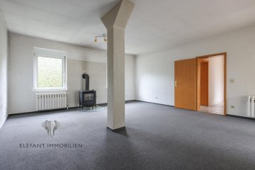 EFH in Neuhof | bezugsfrei | 3 Zimmer | 115 qm | erweiterbar | Baugenehmigung vorh. | Carport - Wohnzimmer